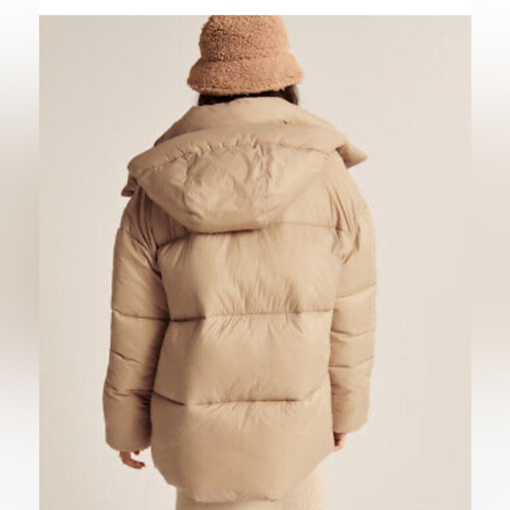 Oversized Puffer - Picture 9 of 9
